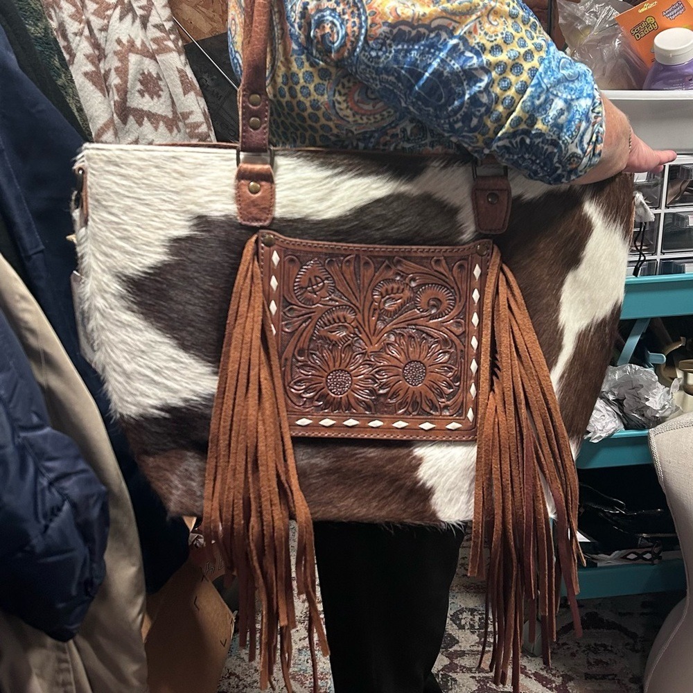American Darling Tote New Rodeo Cowhide Bag Fringe Tooled Leather Conceal Carry - Picture 16 of 16
